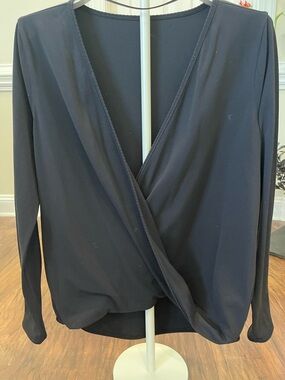 Lululemon Full Freedom Long Sleeve Wrap Top Black Nulu – No Tag – Approx M/L